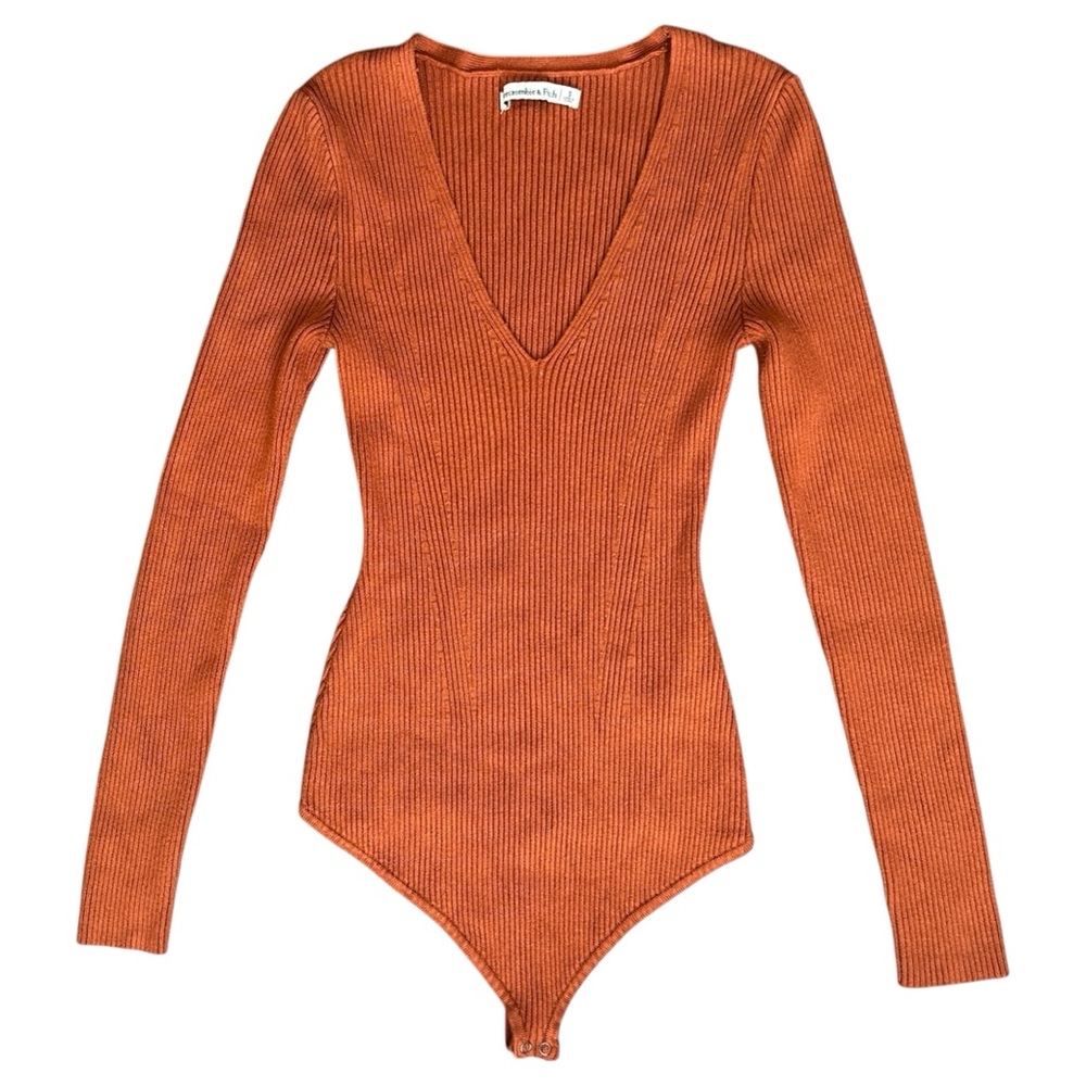 Abercrombie & Fitch Rust Orange Ribbed V‑Neck Long Sleeve Bodysuit